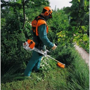 Petrol Strimmer (Daily Hire)
